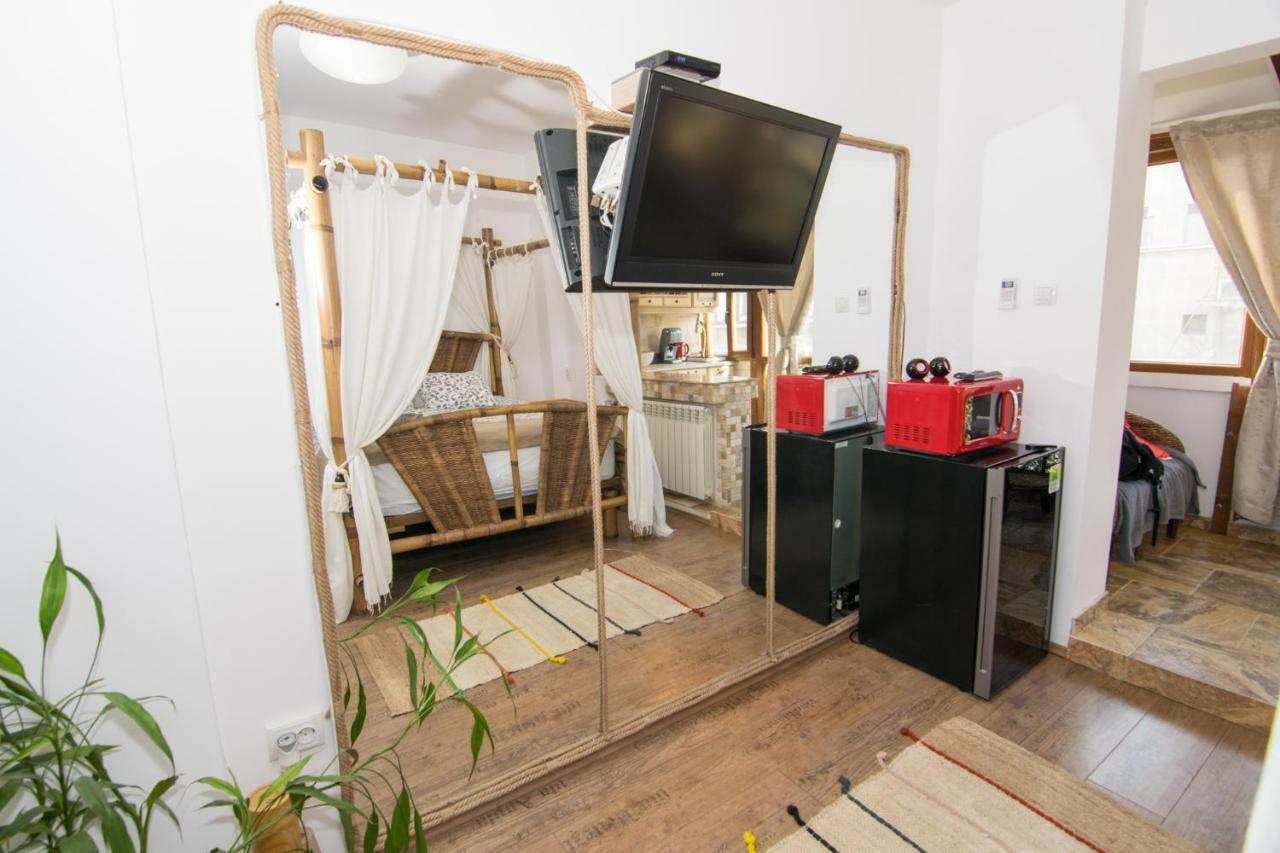 Ferienwohnung City Center Oasis Bukarest Exterior foto